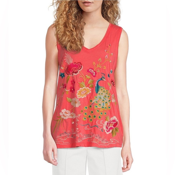 NWT JOHNNY WAS
Cotton Knit Jersey Placement Embroidery Raw Edge Trim V-Neck Tank - Picture 1 of 4